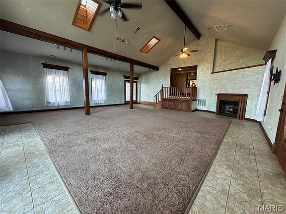 4th image of 1862 Price Rd