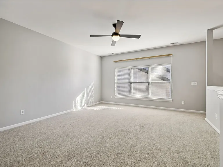 524 Pennystone Dr — Photo 27