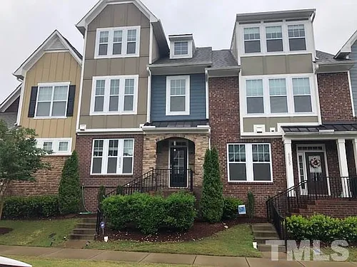 4033 Overcup Oak Ln Photo 1