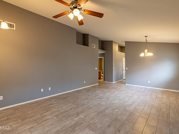 5th image of 10571 E Carolina Willow Ln