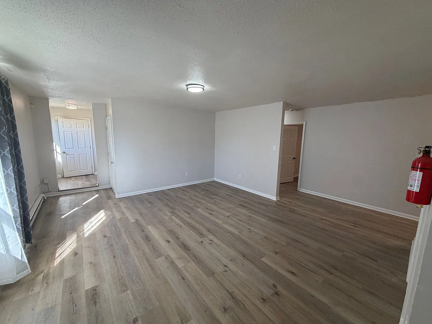 549 E Vine St. — Photo 2