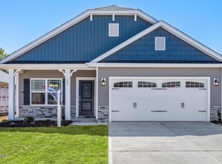 138 Boxwood Ct, Wallace, NC 28466