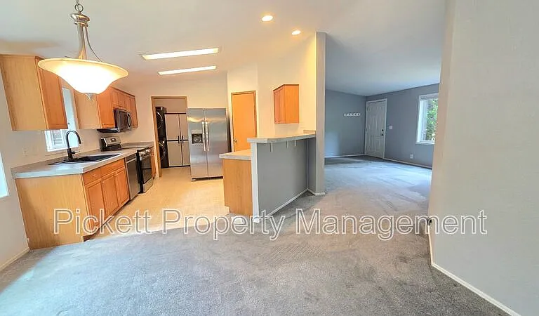 331 Dewatto Rd W — Photo 18
