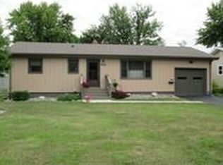 412 15th Ave N, Wahpeton, ND 58075