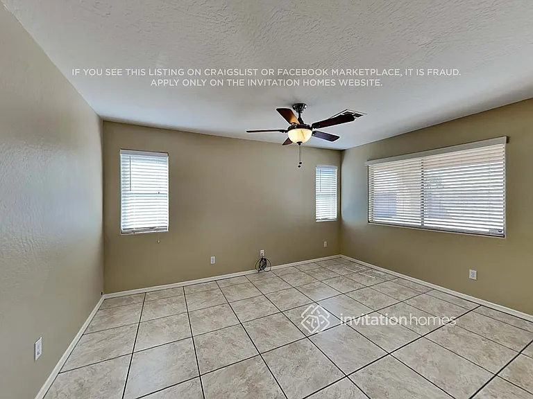 7106 N 77th Dr — Photo 8