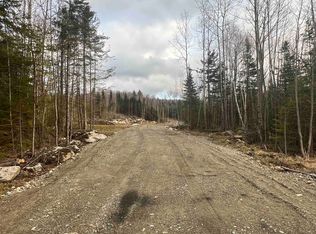 15 Black Velvet Rd, Jefferson, NH 03583