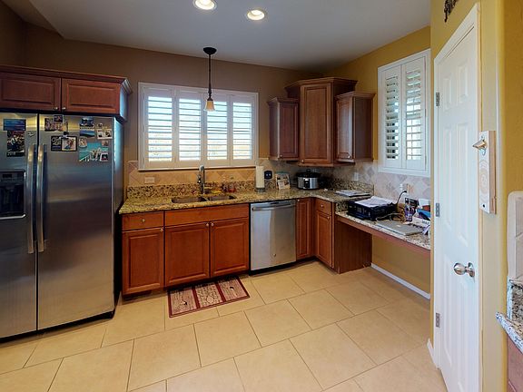 5th image of 14575 W Mountain View Blvd Unit 821