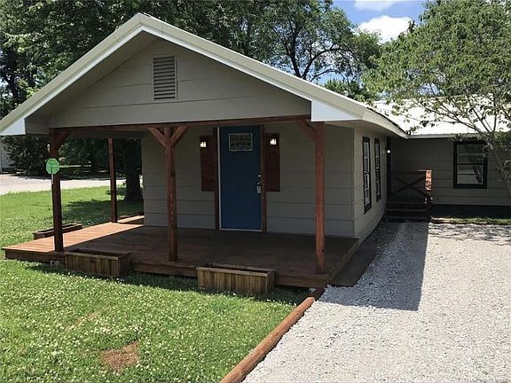5th image of 1200 N 10th St E