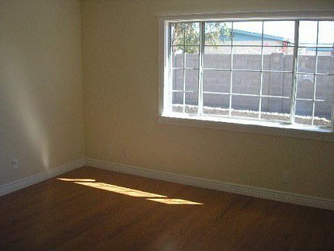 3rd image of 9913 N 88th Dr