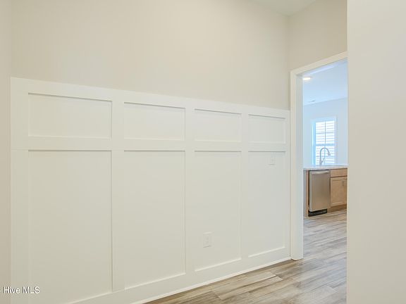 3rd image of 1002 Onsville Drive