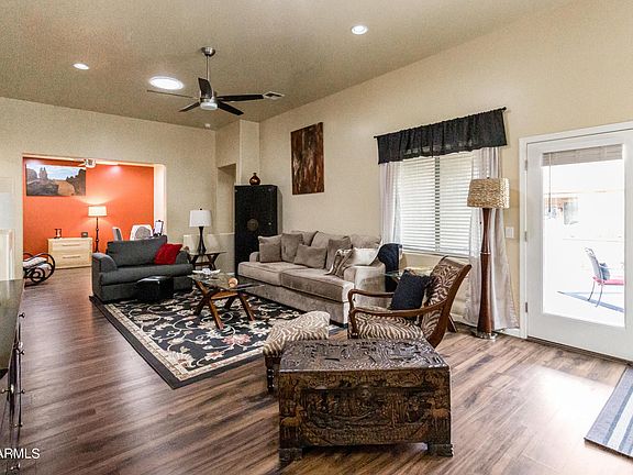5th image of 2622 E San Thomas Dr