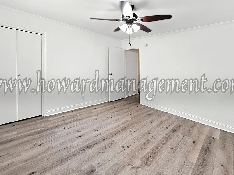 5238 Tilden — Photo 12