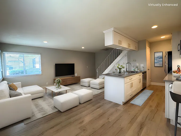 34855 Starling Dr #2 — Photo 3