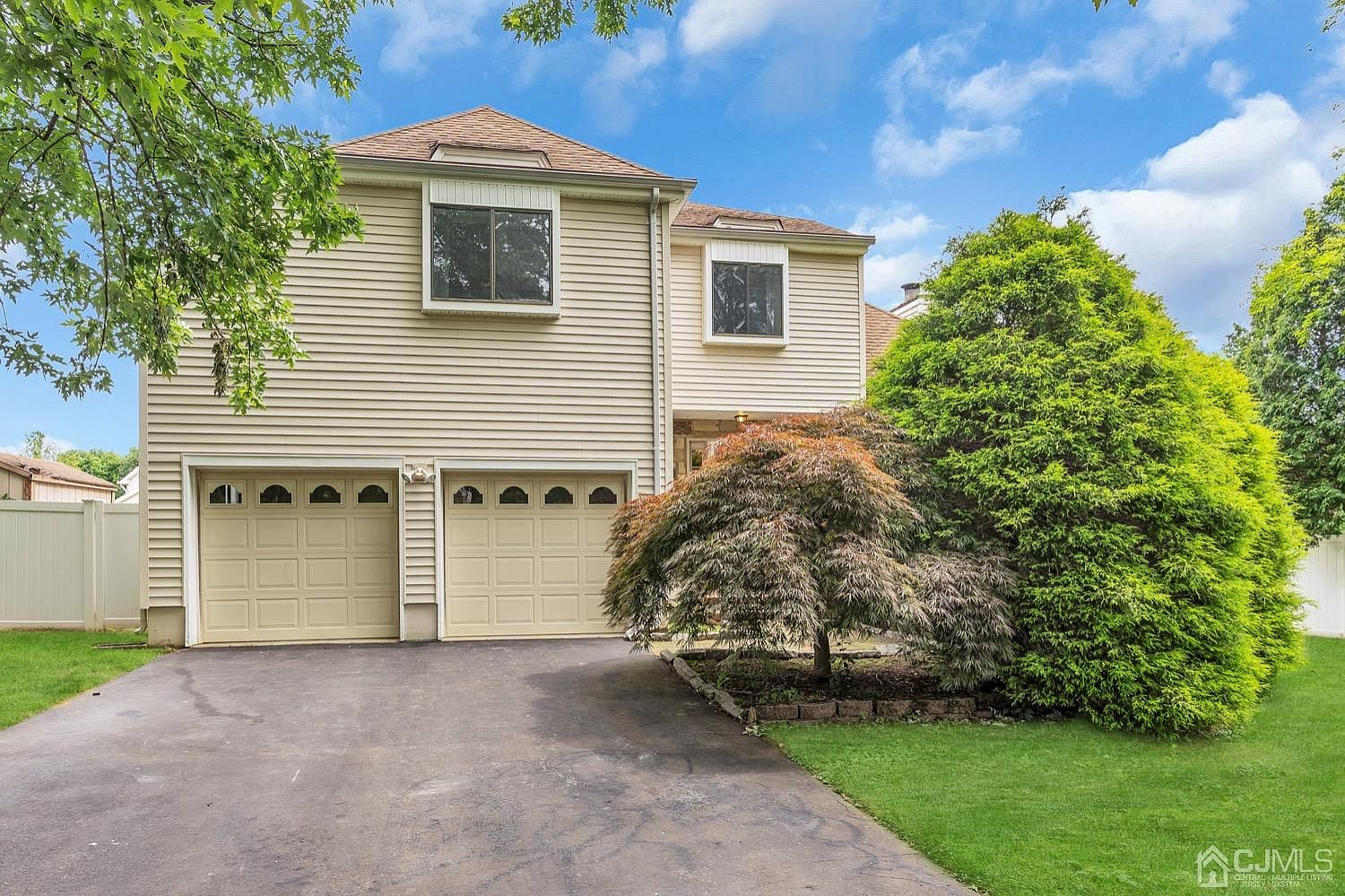 4 Beacon Pl, Old Bridge, NJ 08857 MLS 2313949R Zillow