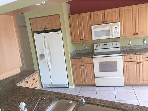 2nd image of 1782 Maywood Ct