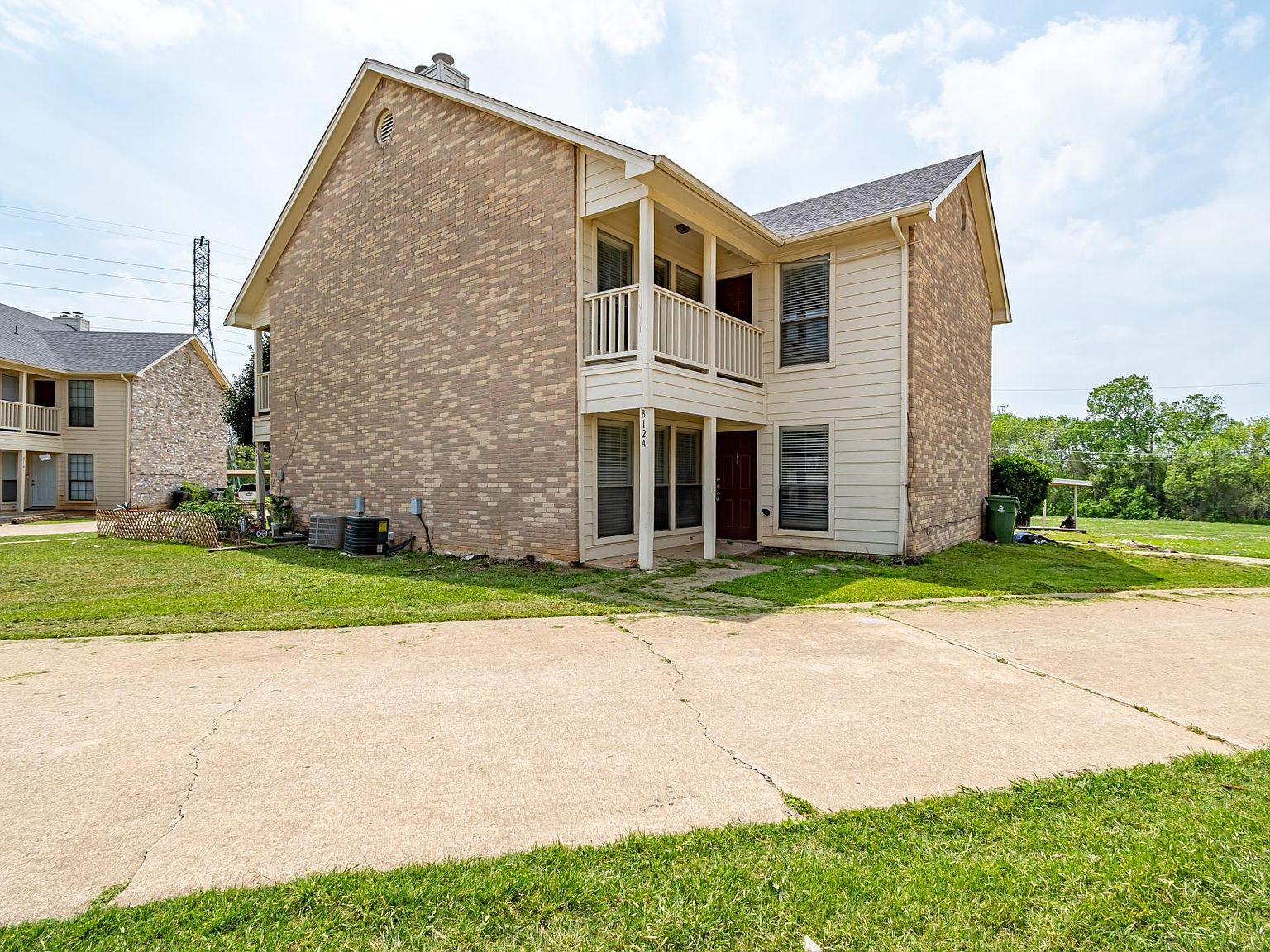 812 Treadwell Ct 812B, Hurst, TX 76053 Zillow
