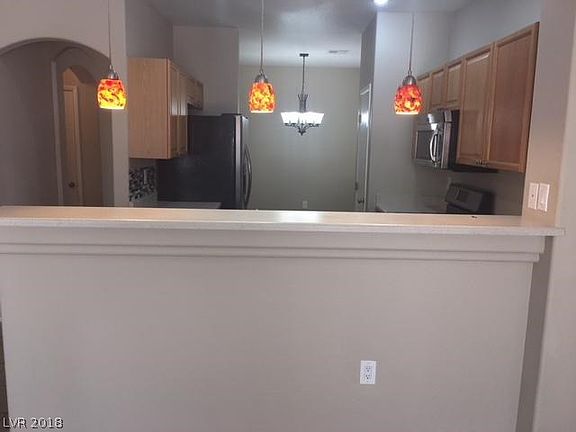 3rd image of 8833 N Duncan Barrel Ave #103