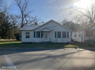 4242 Martin Luther King Blvd, Moss Point, MS 39563