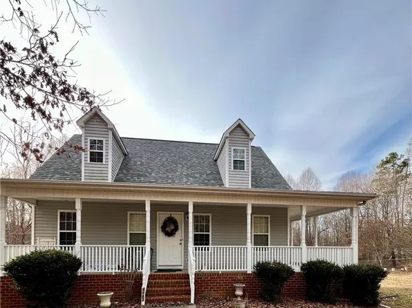 4082 Snyder Ridge Ln, Winston Salem, NC 27107