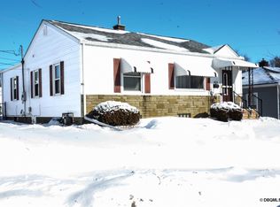 855 Harlan St, Dubuque, IA 52001