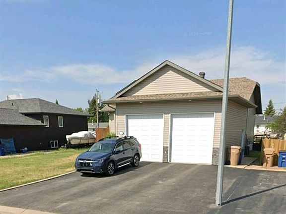 3rd image of 505 Cardinal COURT