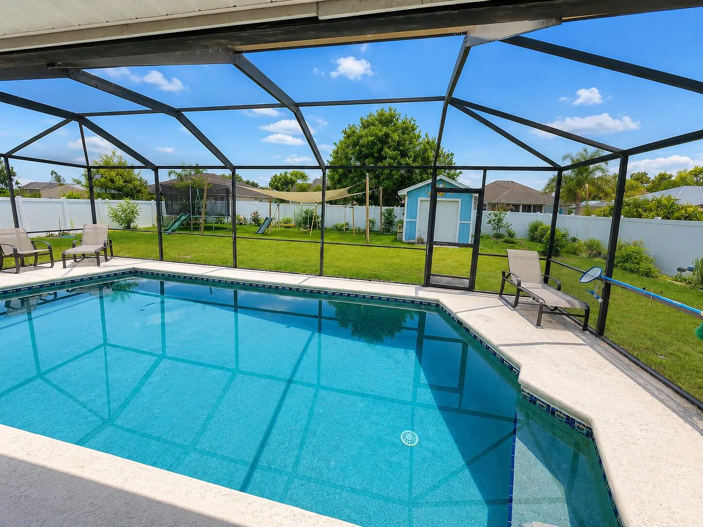 3 bed, 2.0 bath, 1741 sqft, $3,500 — Photo 1