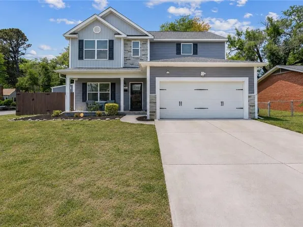 9601 Inlet Rd, Norfolk, VA 23503