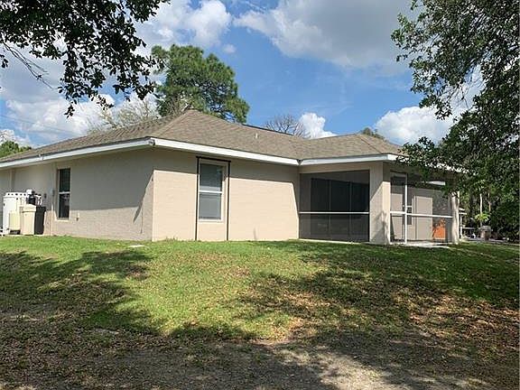 2nd image of 122 Teakwood Dr