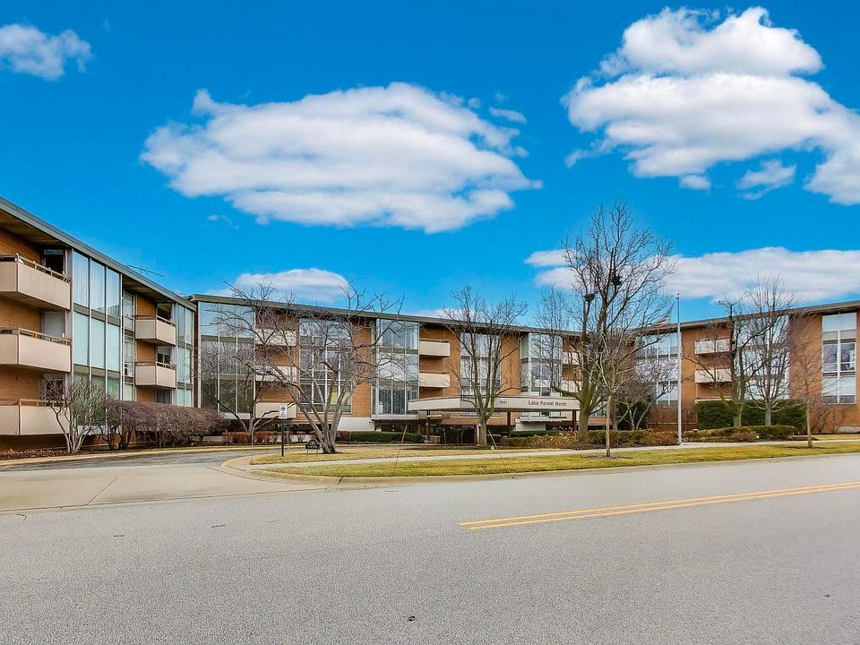 1st image of 1301 N Western Ave Unit 325