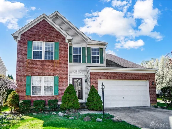 3611 Armada Private Dr, Dayton, OH 45431