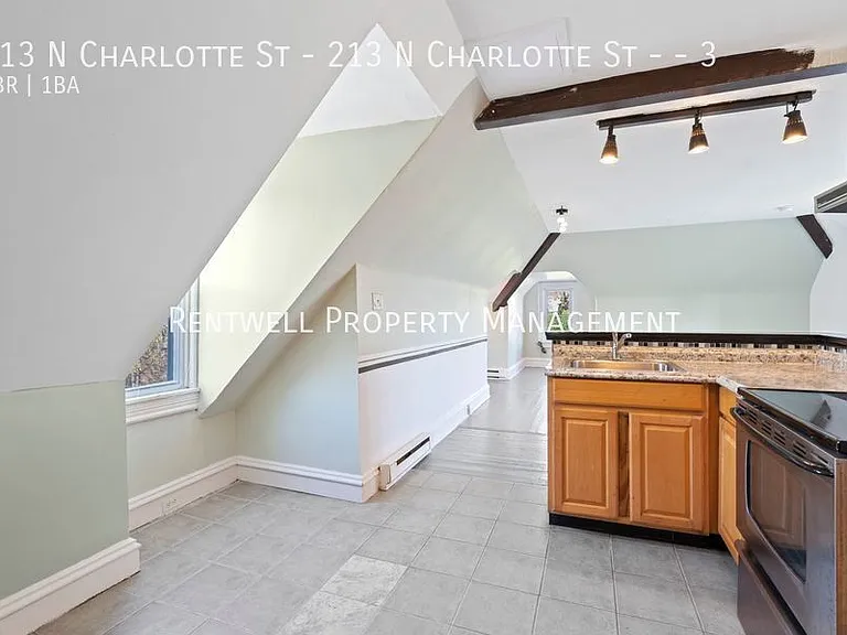 213 N Charlotte St #3 — Photo 11