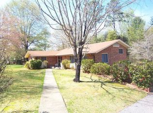 1405 23rd Avenue Pl NE, Hickory, NC 28601