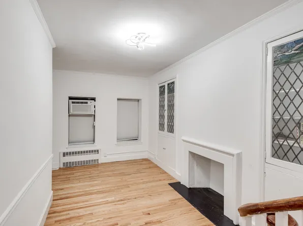 102 Pierrepont Street image 19 of 42