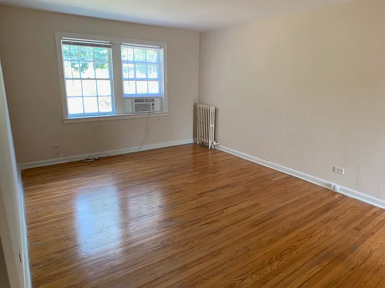 2856 Thornhill Rd — Photo 11