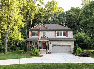 927 Briarcliff Rd, Mooresville, NC 28115