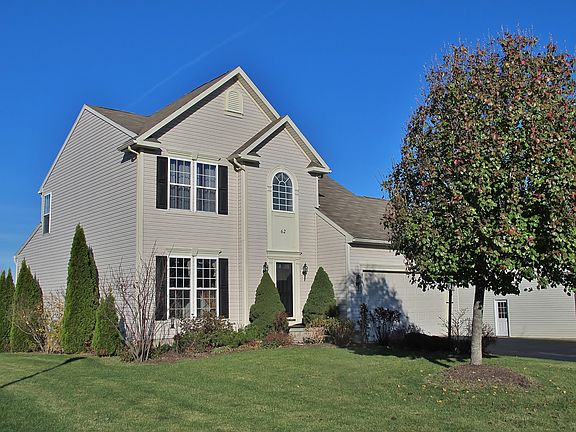 2nd image of 62 Egret Dr