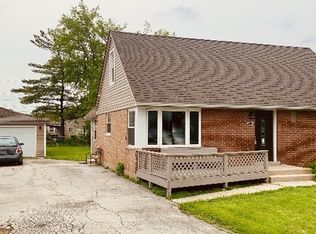 8208 Rutherford Ave, Burbank, IL 60459