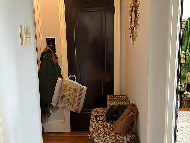3440 Emerson Ave S #17 — Photo 4