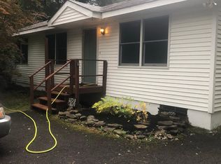 481 Alter Ave, Pocono Summit, PA 18346
