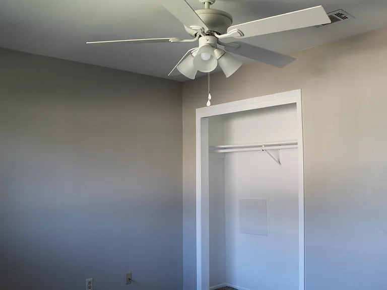 2403 Bosque Dr #B — Photo 12