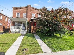 239 Locust St, New Holland, PA 17557