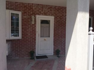 440 Hanover St #1-A, Boston, MA 02113