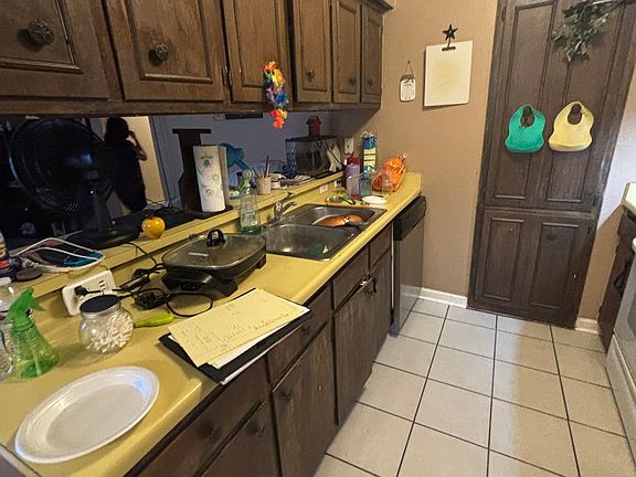 4th image of 7136 LARKSONG ST