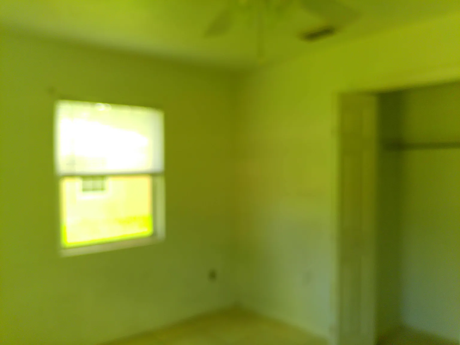 3 bed, 997 sqft, $1,500 — Photo 2