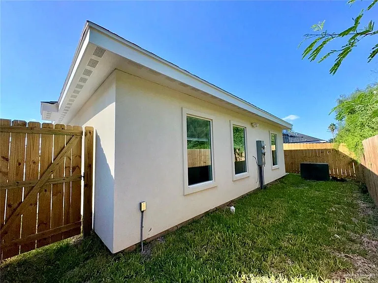 3505 S Dominique Dr #4 — Photo 6