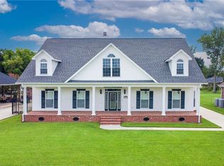 160 Belle Grove Dr, La Place, LA 70068