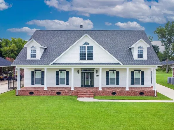 160 Belle Grove Dr, La Place, LA 70068