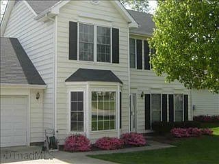 5th image of 3107 Southhampton Dr