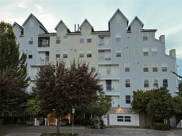 2522 Rucker Avenue #408, Everett, WA 98201