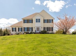 6 Lyons Farm Rd, Haverhill, MA 01835